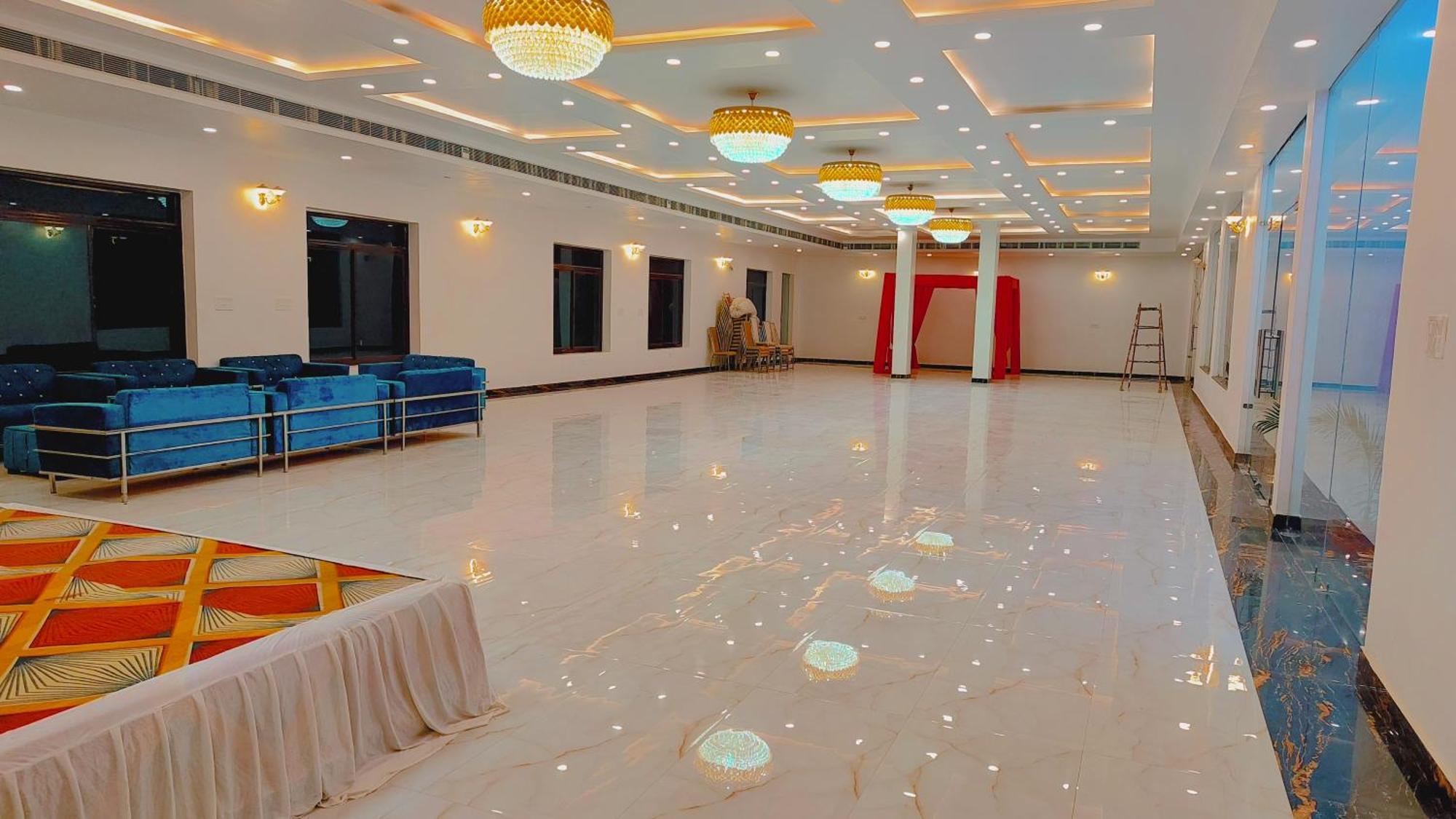 Awadh Samrat Resort Ayodhya Exteriör bild