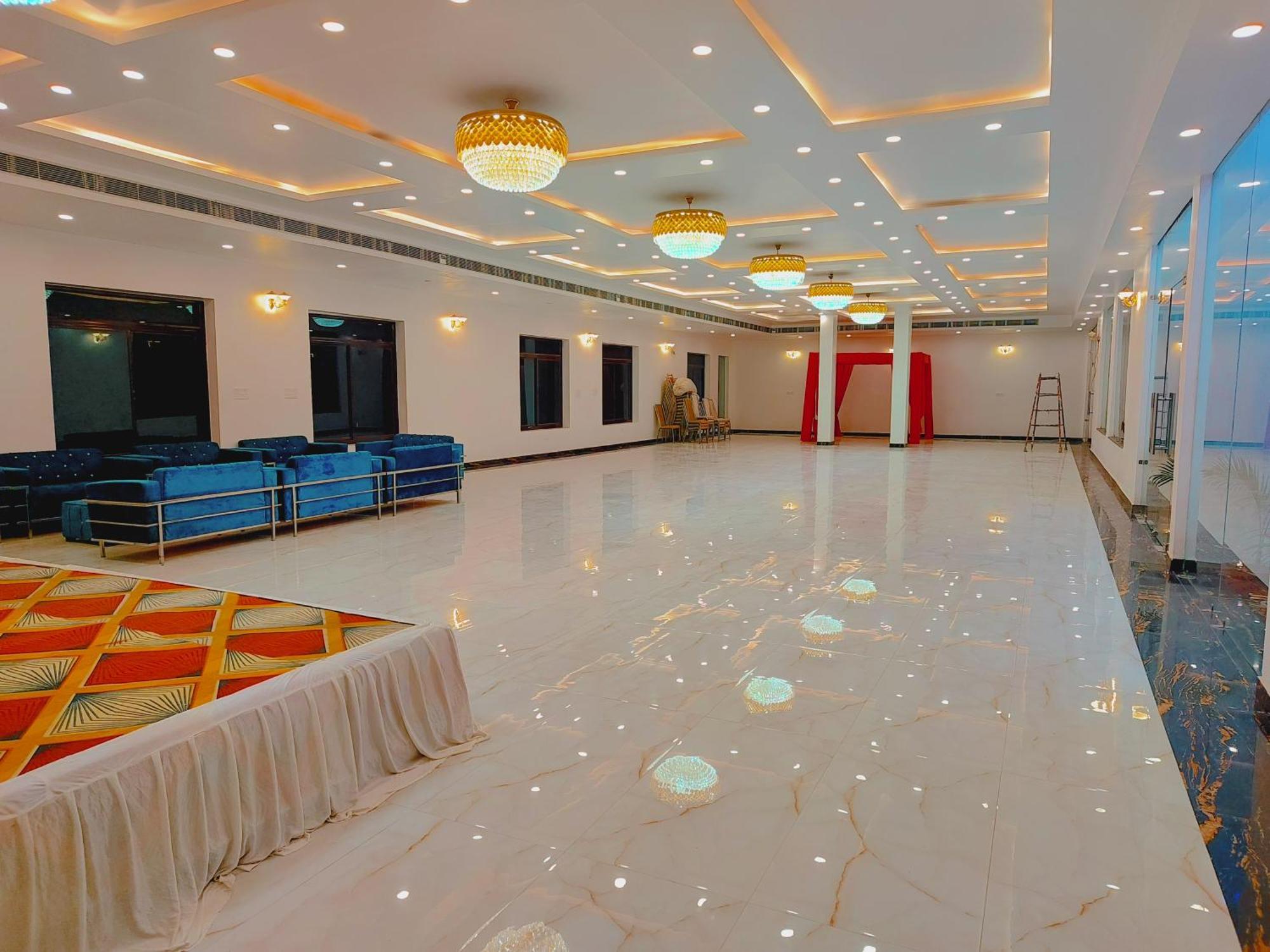 Awadh Samrat Resort Ayodhya Exteriör bild